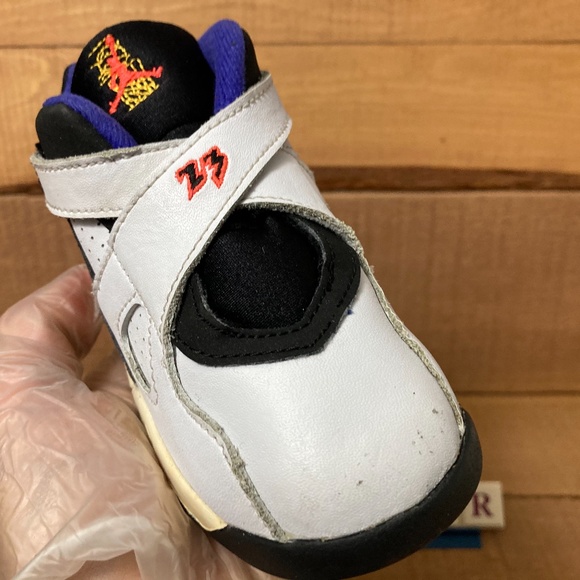 Air Jordan Retro 8 TD 'Three-Peat' - Picture 13 of 16